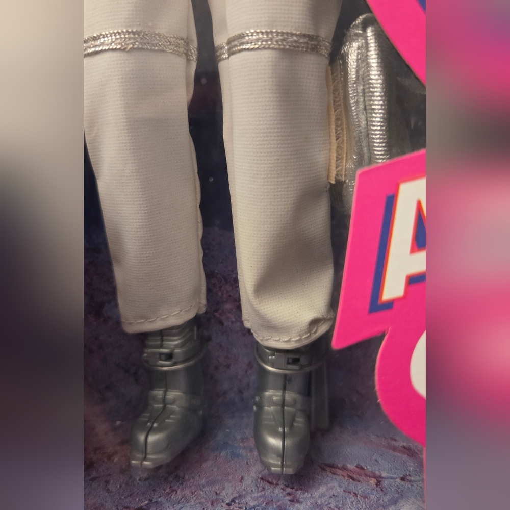 Astronaut Barbie Doll Special Edition From Career Collection - Picture 10 of 11